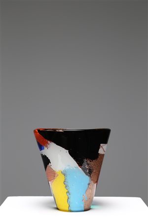 MARTENS DINO (1894 - 1970) Importante vaso in vetro a intarsio con colori...