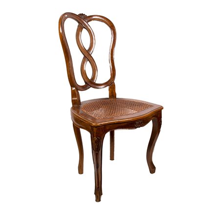 Otto sedie in legno II metà XIX sec. Sedie in legno con sedile impagliato e...