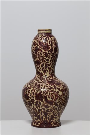 CERAMICHE ARTISTICHE SAVONA Grande vaso in ceramica decorato, anni 30. -. Cm...