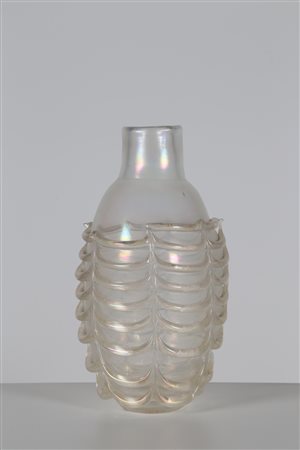 BAROVIER ERCOLE (1889 - 1974) Grande vaso in vetro soffiato iridato con...
