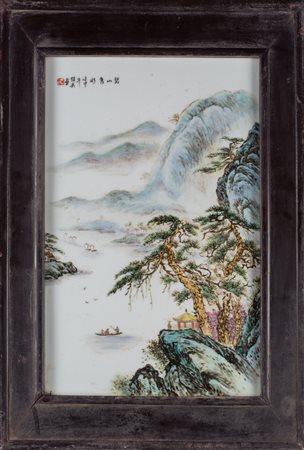 Arte Cinese Montagne d'autunno Placca in porcellana policroma dipinta con...