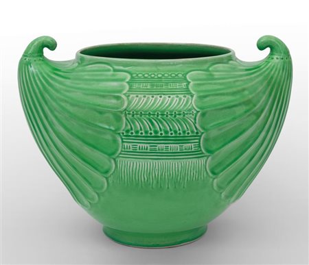 CHRISTOFER DRESSERUn grande vaso in ceramica per S.C.I. (Società Ceramica...