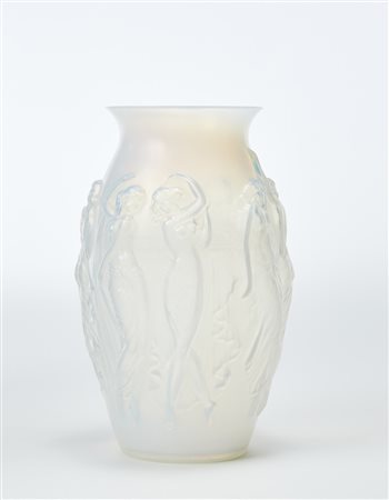 Sabino Grande vaso in vetro opalescente soffiato in stampo e decorato a...