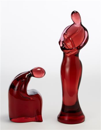 Seguso (attribuito) Lotto di due sculture in vetro massello rosso trasparente...