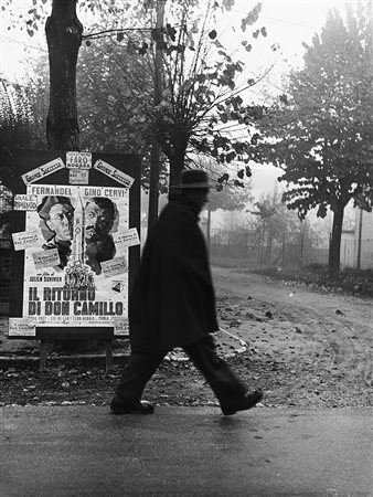 MARIO DE BIASI (1923 - 2013)Emilia "Don Camillo" 1954Stampa fotografica...