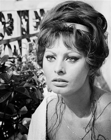 Pierluigi Praturlon (1924 - 1999)Sophia Loren 1970 ca.Stampa fotografica...