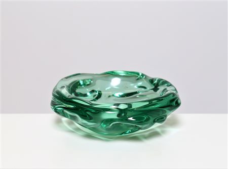 FONTANA ARTE Ciotola in cristallo verde nilo, anni 50. -. Cm 23,00 x 8,00 x...