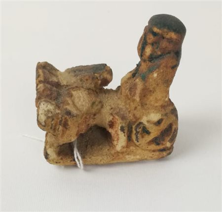 DIVINITA' SU CARRO Datazione: VI sec. a.C. Ceramica rodia, Grecia, alt. cm 6