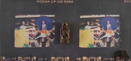 NAM JUNE PAIK (1932 - 2006) Cage with Buddha 1989 Riporto fotografico,...