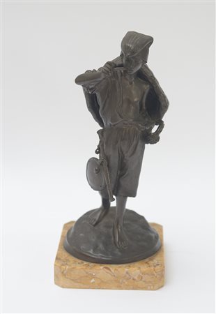 Dall'opera di Achille D'Orsi, "Il pescatoriello" scultura in bronzo su...