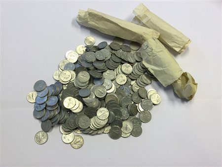 REPUBBLICAlotto di monete, in ottimo stato di conservazione da 1 e 2 lire.