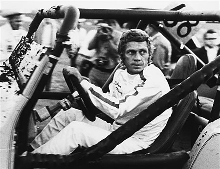 John Hamilton (1919 - 1993)Steve McQueen, Le Mans 1971Stampa fotografica...