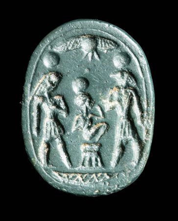 A CLASSICAL PHOENICIAN GREEN JASPER ENGRAVED CUTTED SCARAB. GODS SURROUNDING HORUS AS A CHILD. 