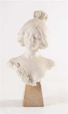 Busto in marmo, raffigurante fanciulla. Francia, Fine del XIX secolo - inizio...