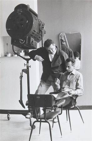 CASTALDI ALFA (1926-1995) Lo scenografo Zuffi e il regista Antonioni sul set...