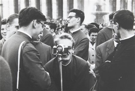 REA ERMANNO (1927-) Roma, San Pietro, convegno Acli1960stampa ai sali...