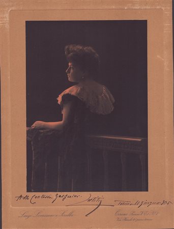  
Lotto di due foto di Letizia Savoia Napoleone  1905
 33x24,5; 29x36,3 cm