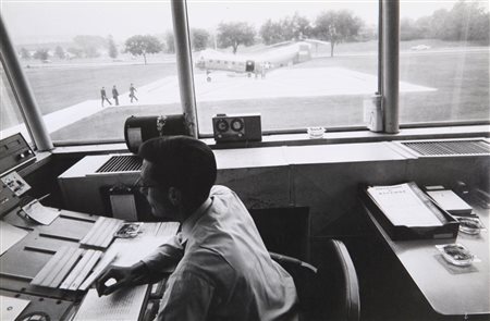 ROGER MALLOCH (1939) Il Pentagono, torre di controllo anni '70 stampa ai sali...