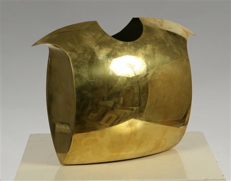 MALIMPENSA GIULIANO. Vaso scultura in metallo dorato. Vase sculpture in...