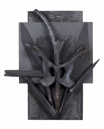 CLAUDIO COSTA (1942-1995) L'osso, la maschera 1988 ossa e legno dipinto...