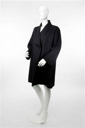 Valentino Boutique: cappotto sfoderato in lana color nero, tg 8
