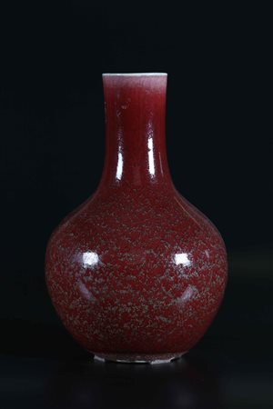 Arte Cinese Vaso Sang de beuf Cina, XIX secolo. . Cm 36,00. Vaso con corpo...