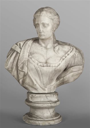 Busto femminile in marmo bianco, sec.XVIIIh. cm. 55