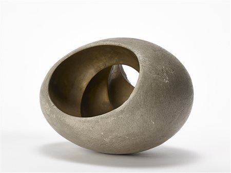 Fulvia Levi Bianchi (Trieste 1935) "Vortice", scultura a forma di uovo in...