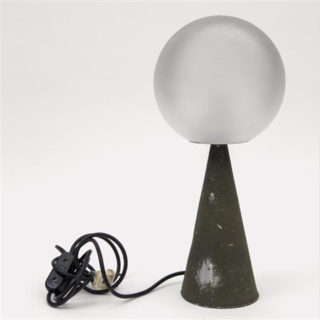 GIO PONTI Una lampada da tavolo "Bilia" (modello 2474) per FONTANA ARTE,...