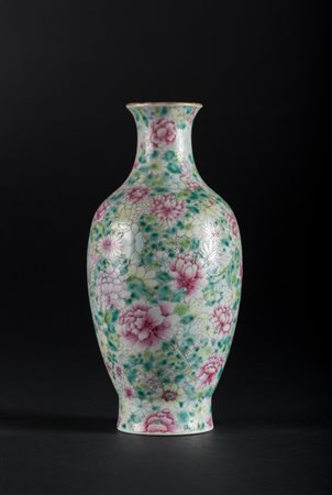 Arte Cinese Vaso in porcellana con decoro millefiori Cina, dinastia Qing, XIX...