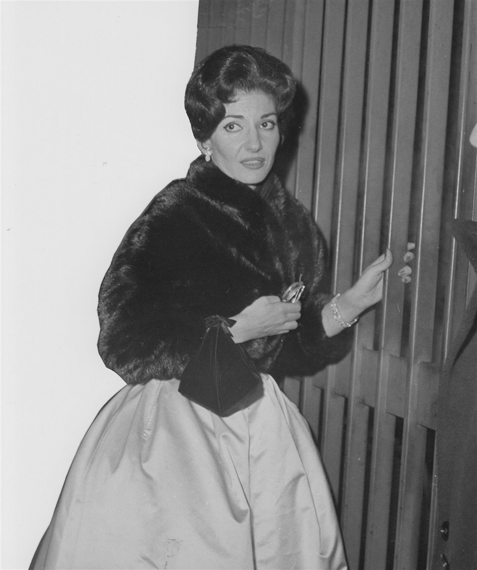 C. 1960 Grecia  60 x 80 ciniglia tessuto filato coperta    vintage Advertisement  Maria Callas    