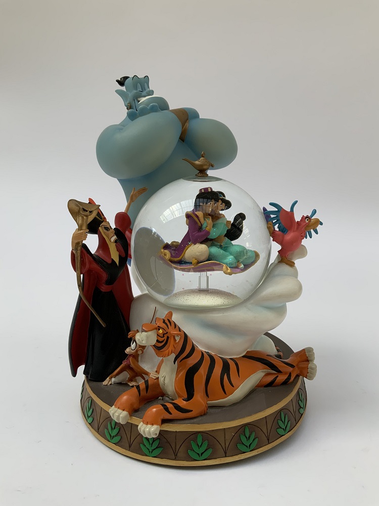 Carillon Disney con snow globe a tema Aladdin. Vetro e resina