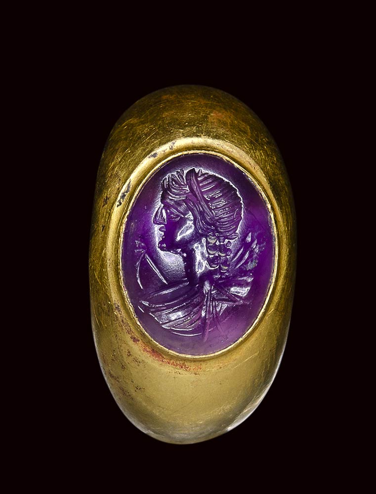 Amethyst Intaglio Set In Roman Gold Ring St James Ancient Art