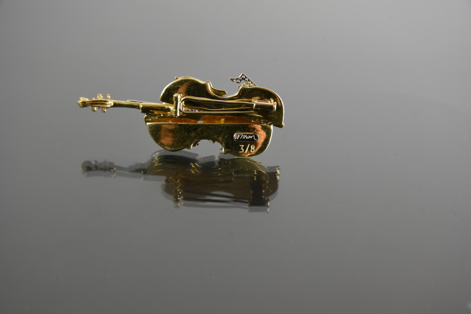 Spille Per Giacca Uomo Chiave Di Violino Con Spartito E Note Usicali - Spilla Da Giacca In Spilla My Social Battery