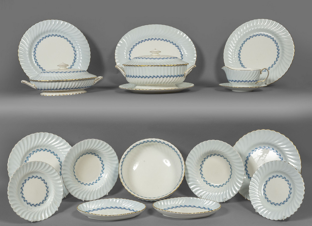 Yoshy Set Stoviglie 12 Pezzi In Porcellana Verde Bone China - Elegante E Resistente Per 4 Persone
