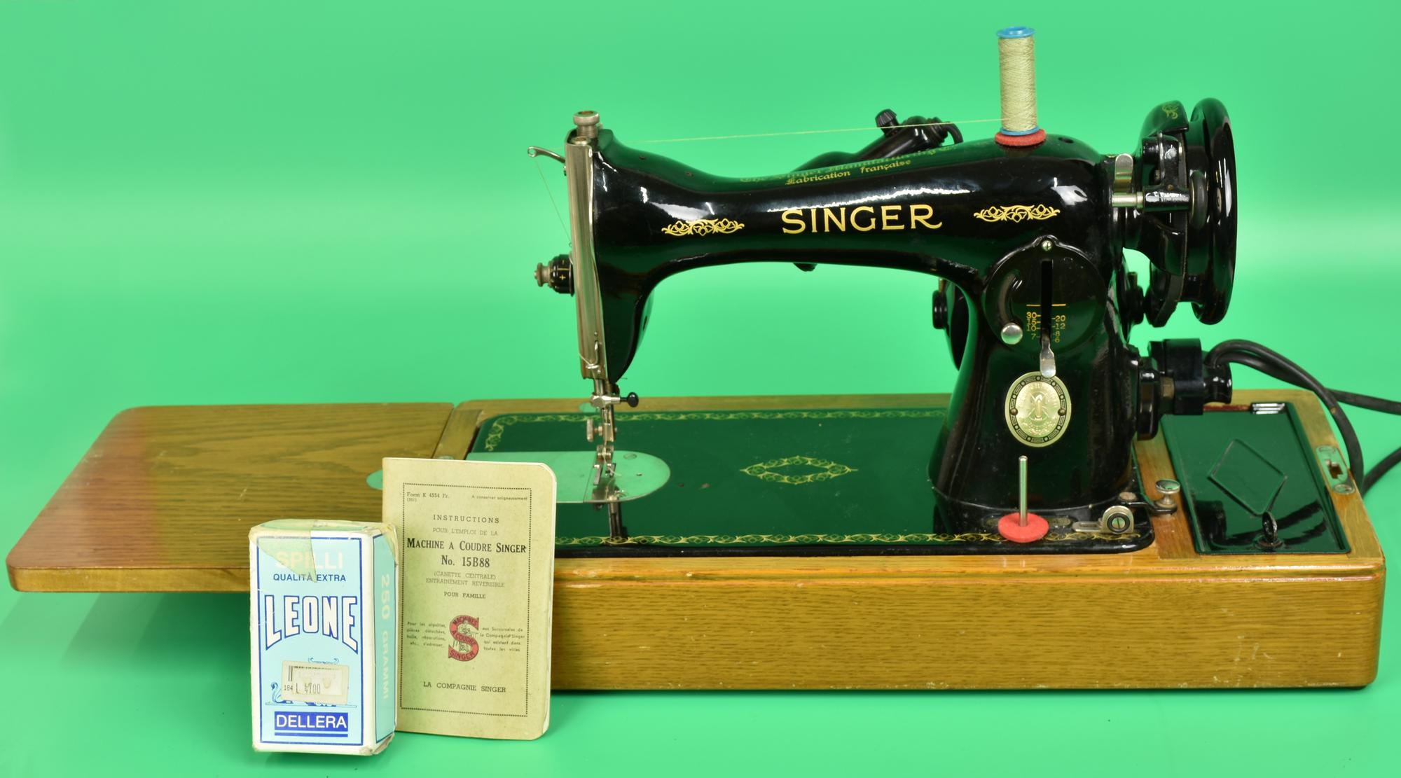 MACCHINA DA CUCIRE SINGER macchina da cucire marca Singer modello no.  15B88,, LIVEBID