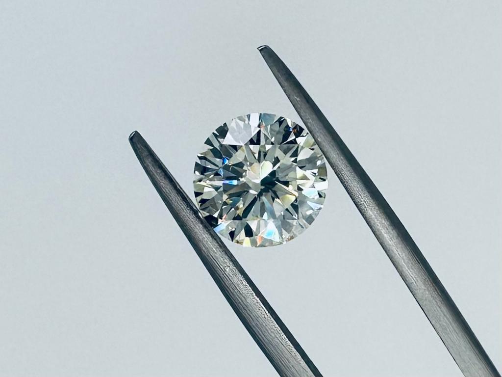 Loose Moissanite Radiant Cut Real Gem Stone W. GRA Certificate All Sizes VVS1 D