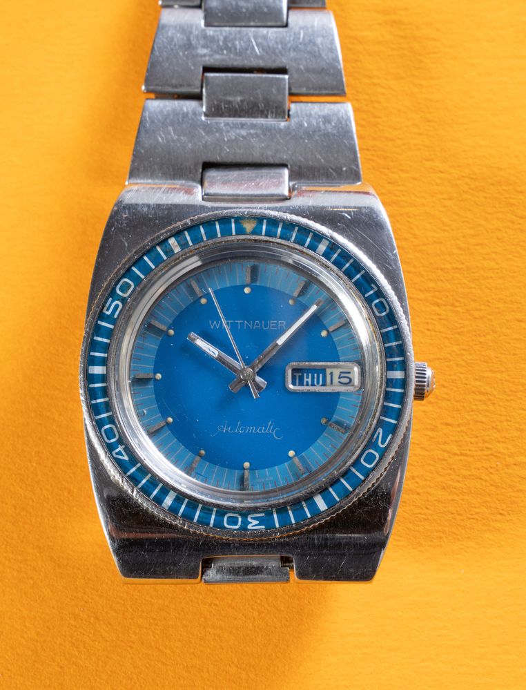 Orologio Uomo Cronografo Al Quarzo, Movimento Giapponese, Cassa Tonneau In Acciaio, Cinturino In Silicone, Impermeabile 5 ATM, Vetro Zaffiro