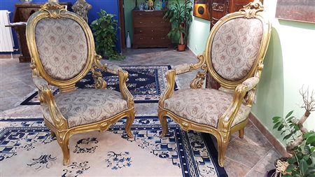 2 Importanti poltrone della seconda metà dell'800, stile Luigi Filippo,...