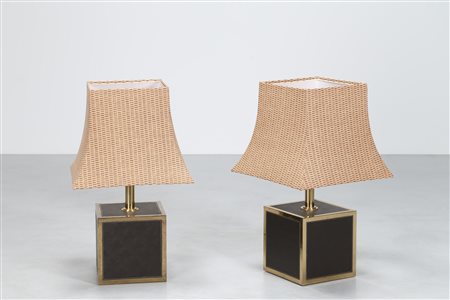 BANCI GIOVANNI Coppia di lampade da tavolo in pelle, ottone e tessuto,...