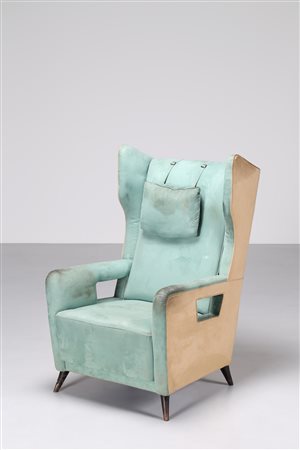 LINA BO BARDI & CARLO PAGANI Rara poltrona in legno rivestita con velluto...