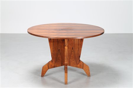 MANIFATTURA ITALIANA Tavolo artiglio in palissandro india, anni 50. -. Cm...