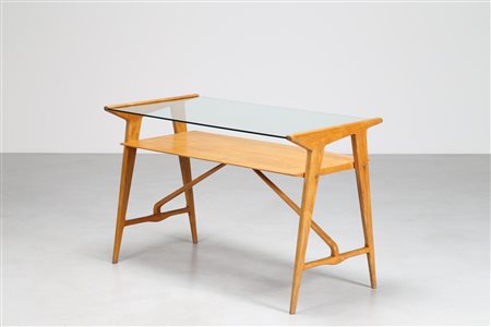 LATIS GUSTAVO Attrib. Scrittoio in rovere con piano in vetro, anni 50°. -. Cm...