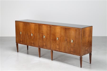 SCREMIN LUIGI (1896 - 1983) Credenza in noce e piano in vetro, con dettagli...
