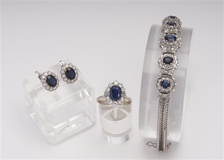 PARURE IN ORO BIANCO, ZAFFIRI E DIAMANTI composta da bracciale, anello e...