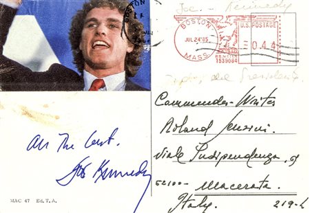 Kennedy Rose, Firma autografa su cartolina.Datata 1985 (da timbro postale)...
