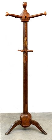 Appendiabiti in legno a base tripode con colonna sfaccettata e grucce...