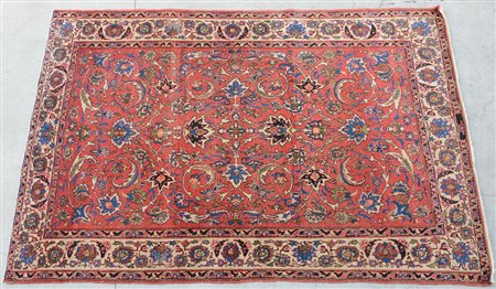 Tappeto Sarouk, Persia fine secolo XIX. Disegno Isphahan su fondo rosso, cm...