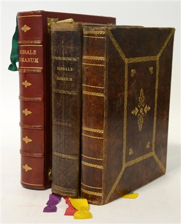 Lotto composto da tre messali di epoche diverse con legature in piena pelle...