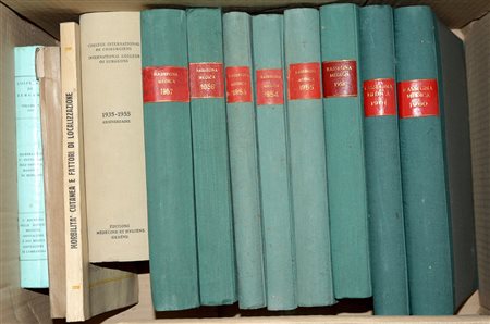 (Libri) Lotto composto da tre cartoni contenenti principalmente libri e...